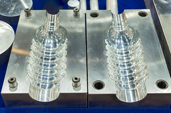 Forming and Stamping Dies:tool steel